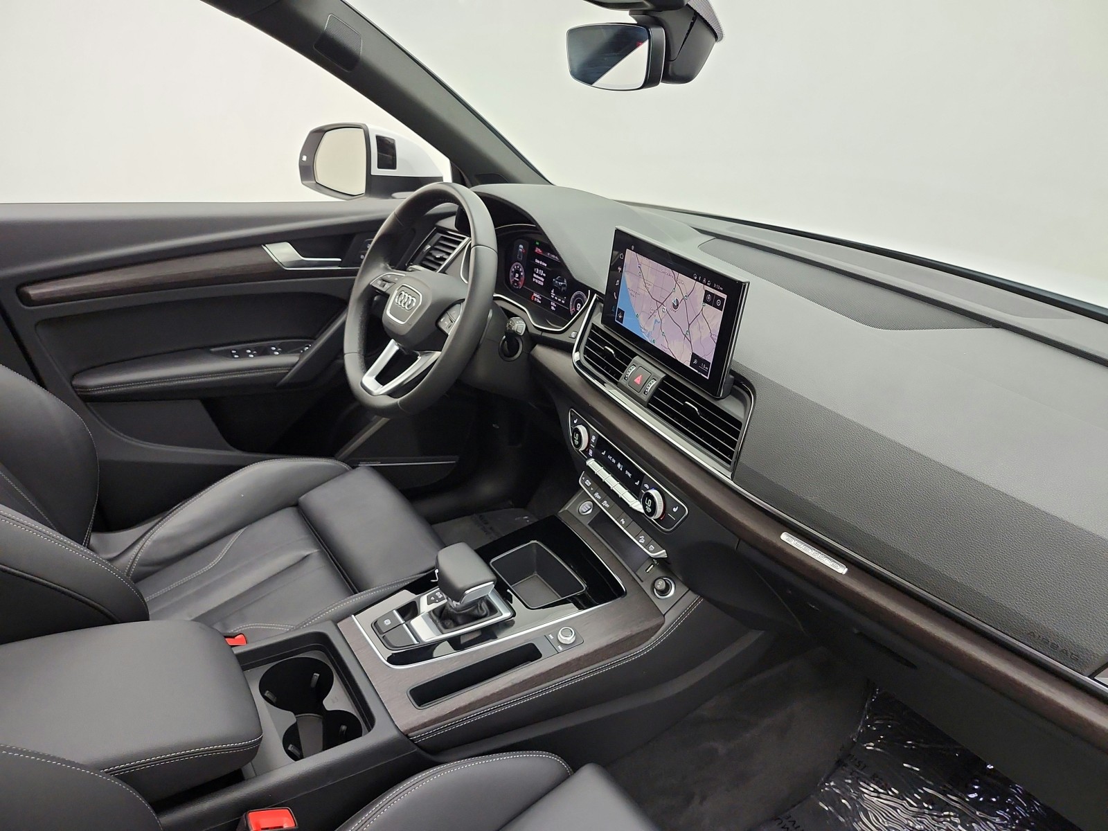Used 2023 Glacier White Metallic Audi S line Premium Plus image 17