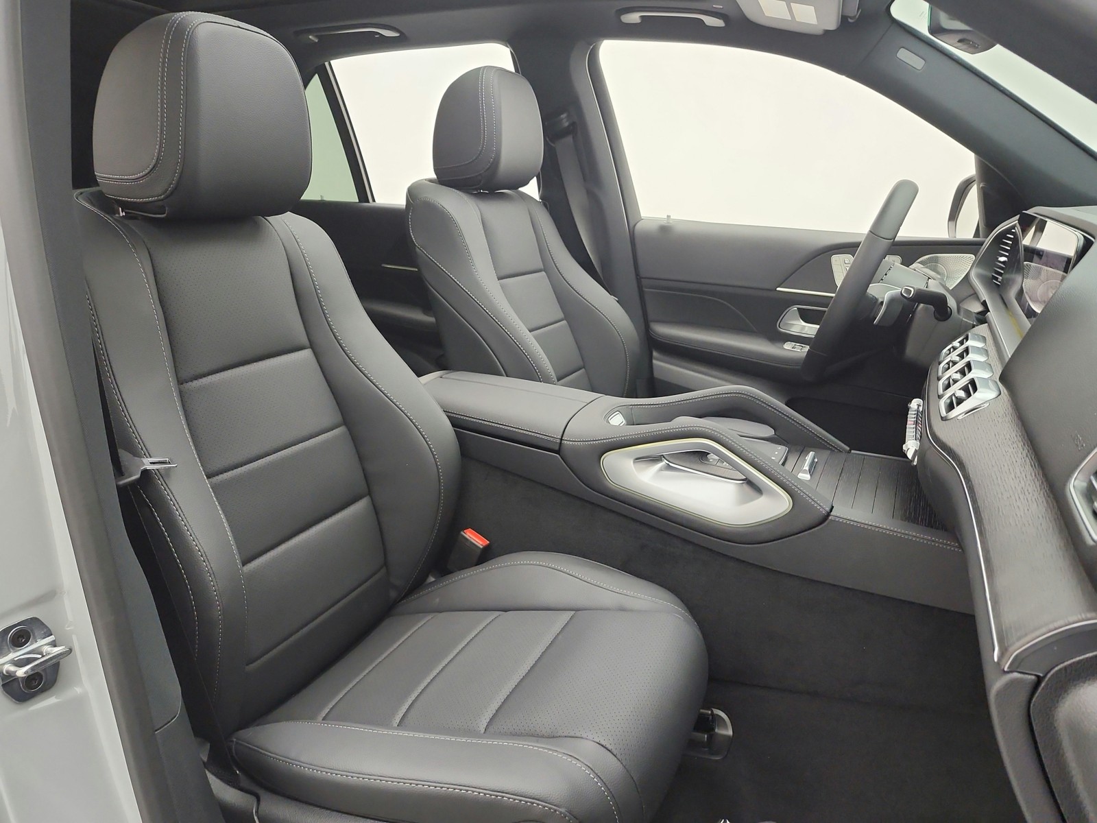 New 2026 MANUFAKTUR Alpine Grey Mercedes-Benz GLE 450 4MATIC® SUV image 14