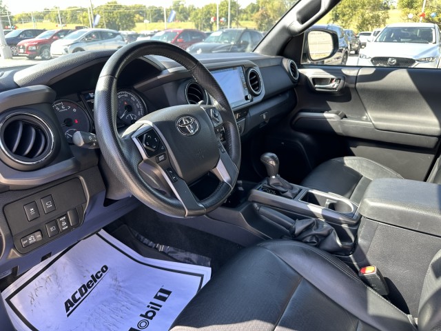 2023 Toyota Tacoma 4WD TRD Off Road 11