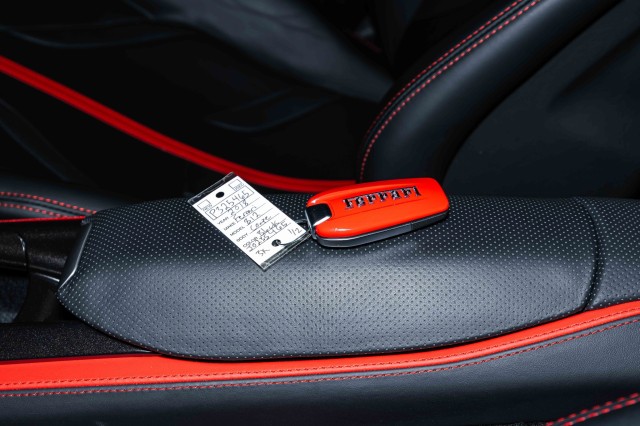 Used Car 2018 Ferrari 812 Superfast  For Sale Under $360,000 In Boerne, Texas