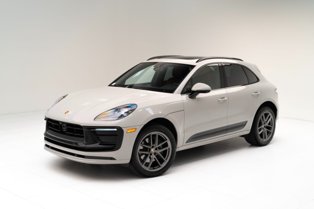 2025  Macan  in , 