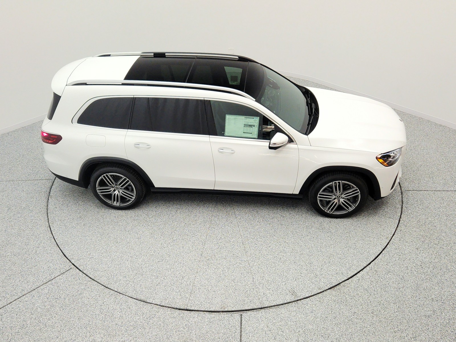 New 2026 Polar White Mercedes-Benz GLS 450 4MATIC® SUV image 19