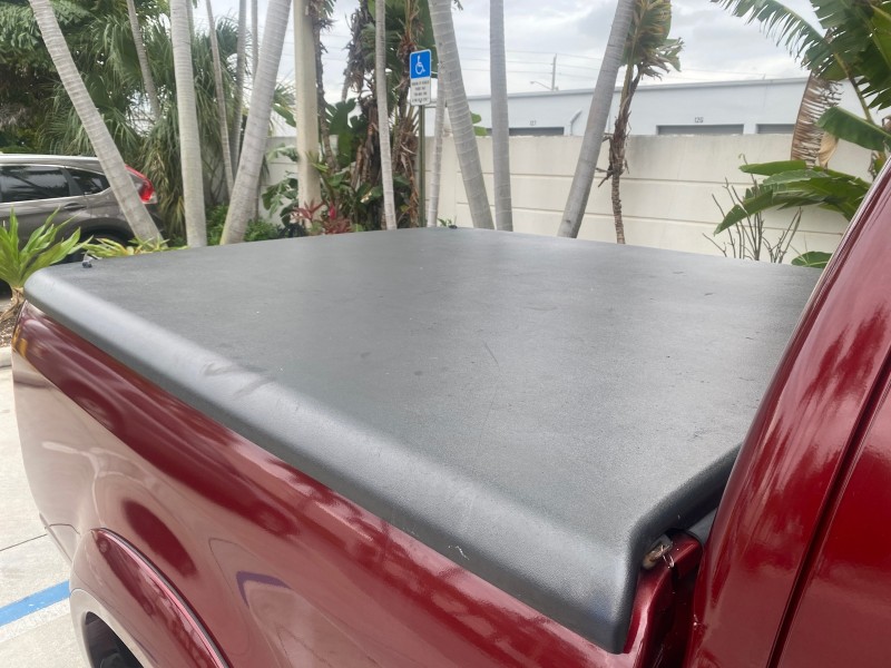 2006 Toyota Tundra SR5 4 DR CREW LOW MILES 93,838 in ,