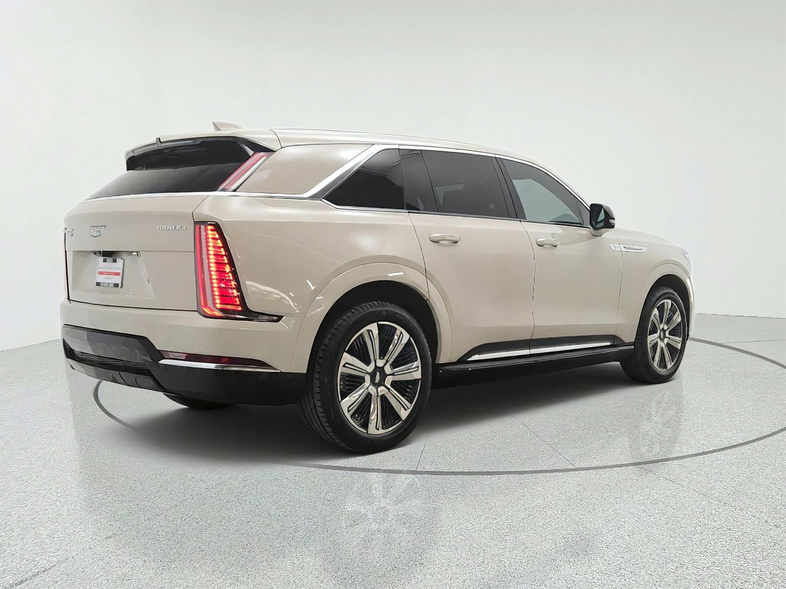 Used 2026 Sandstone Cadillac Premium Luxury image 5