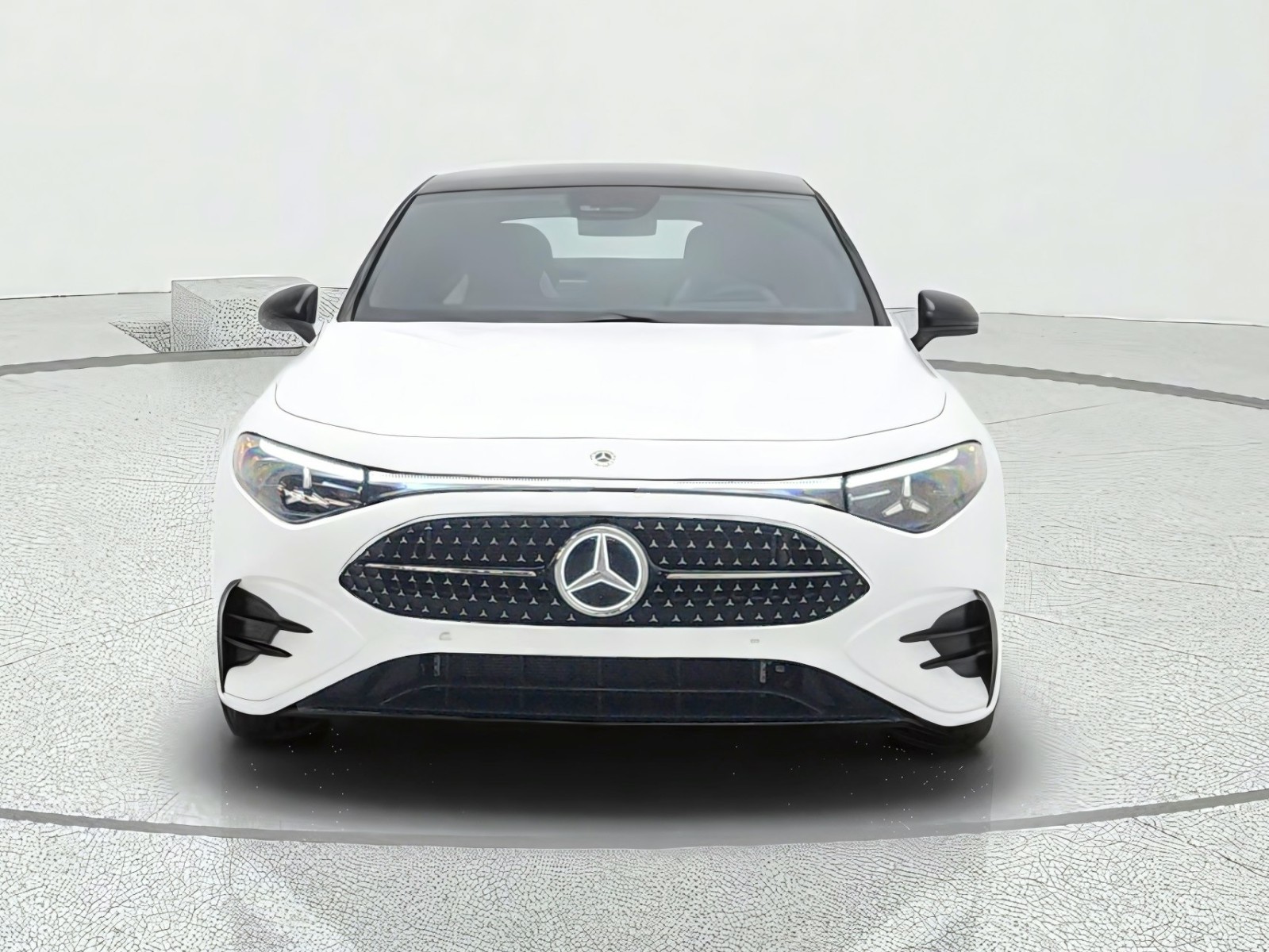 New 2027 Polar White Mercedes-Benz CLA 220 Hybrid FWD image 2