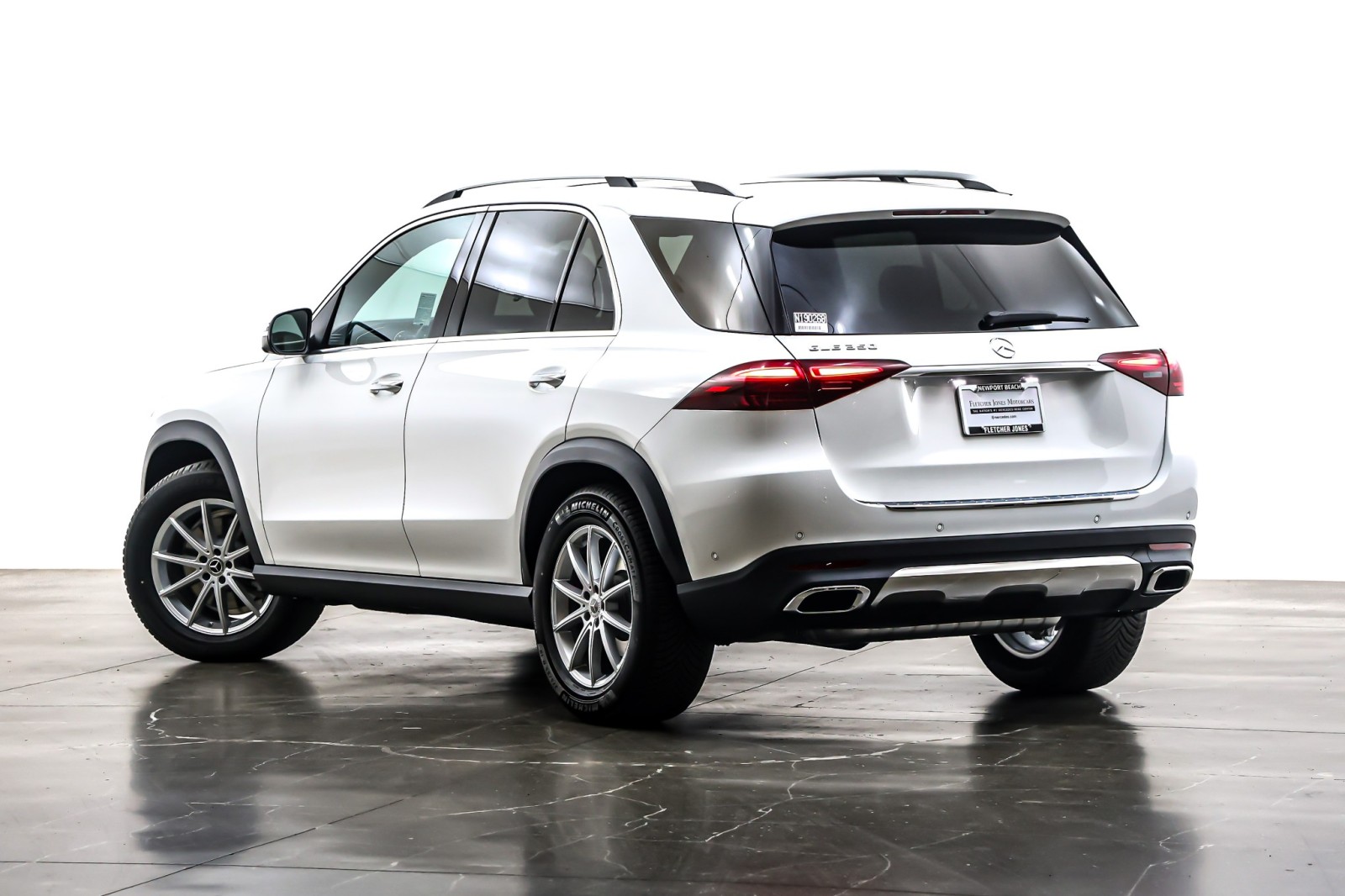 New 2026 Polar White Mercedes-Benz GLE 350 image 12