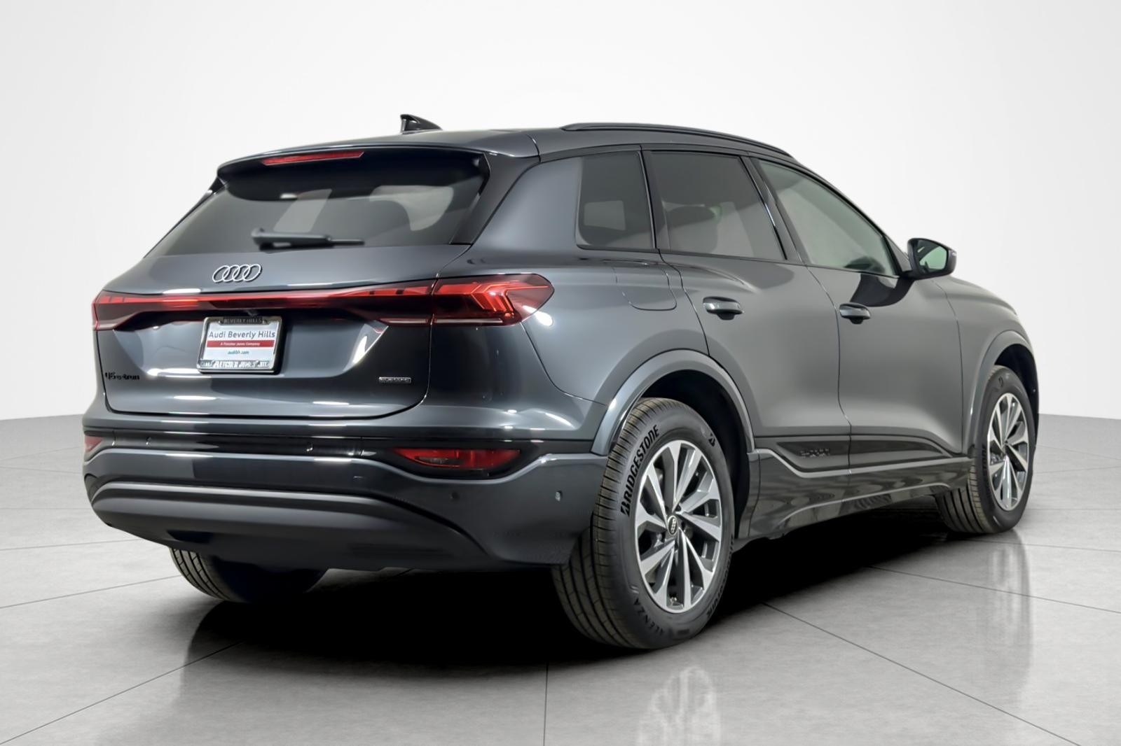 New 2027 Manhattan Gray Metallic Audi Premium quattro image 6