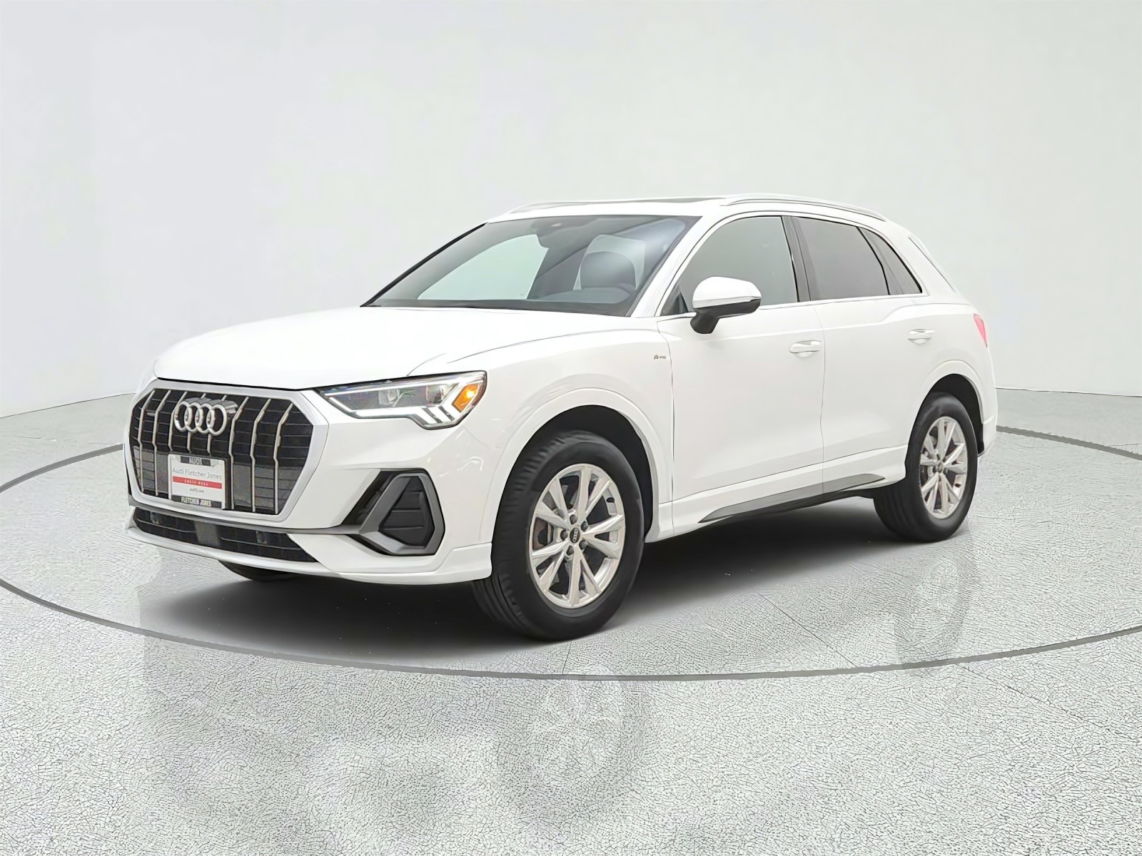 2023 Audi Q3 S line Premium