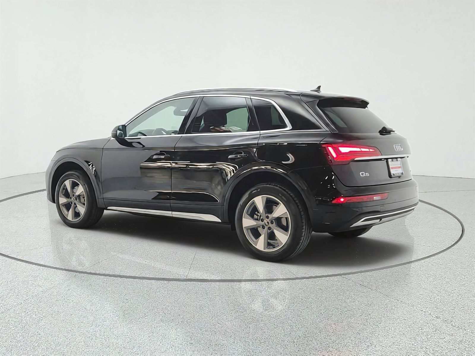 Used 2023 Brilliant Black Audi Premium Plus image 7