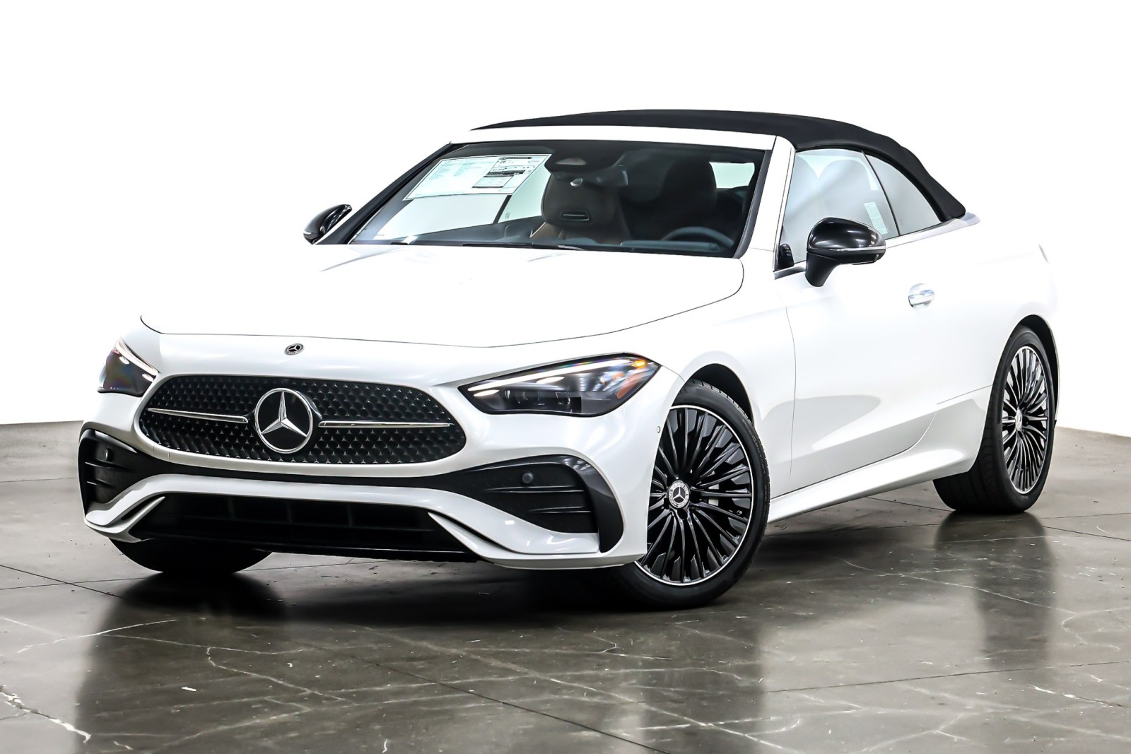 New 2026 Polar White Mercedes-Benz CLE 300 image 2