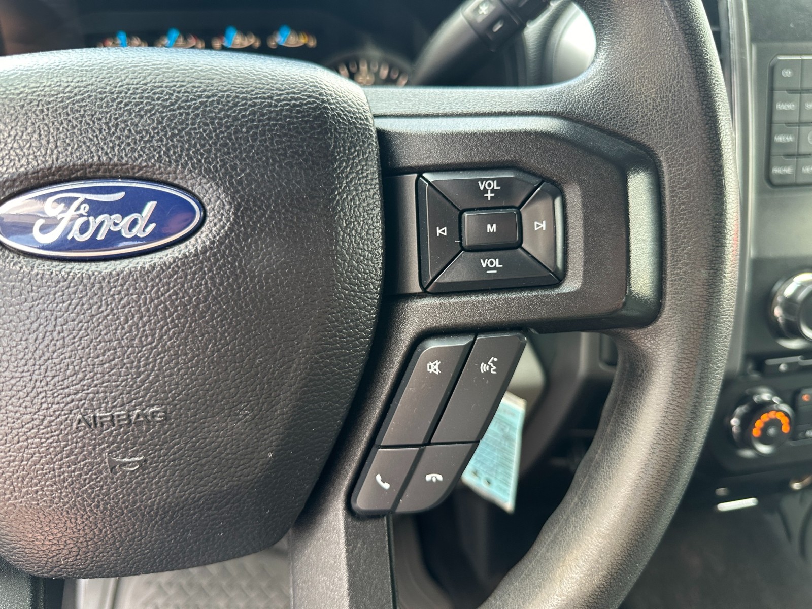 2017 Ford F-150 XLT 22