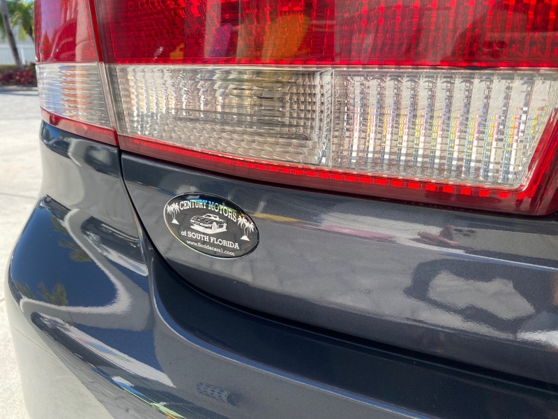 2004 Honda Accord Sdn LX LOW MILES 68,079 in , 