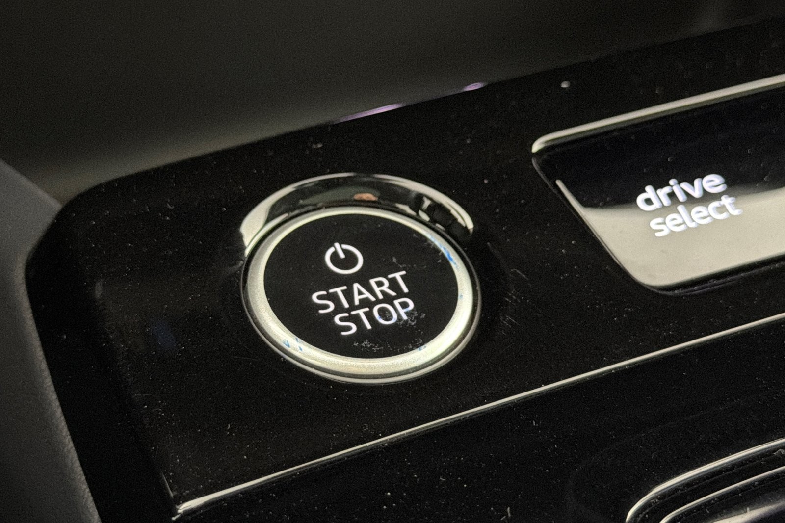 Certified Used 2025 Manhattan Gray Metallic Audi Premium RWD image 22