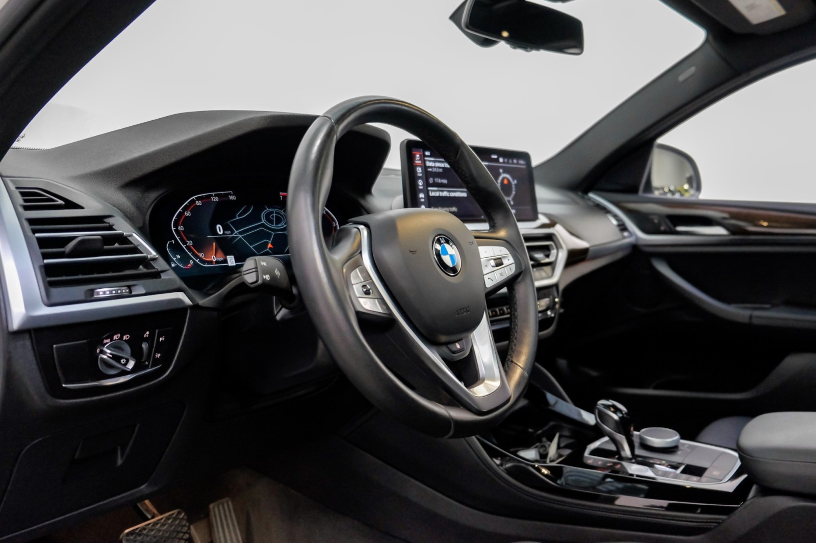2022 BMW X4 xDrive30i AWD 21Alloys PremiumPkg ParkAsstPkg HtdS 13