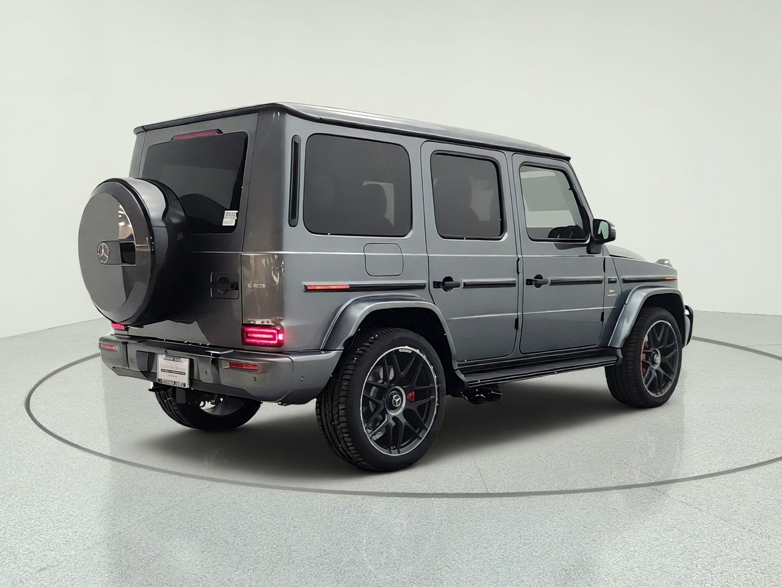 New 2027 Selenite Grey Metallic Mercedes-Benz AMG® G 63 SUV image 5