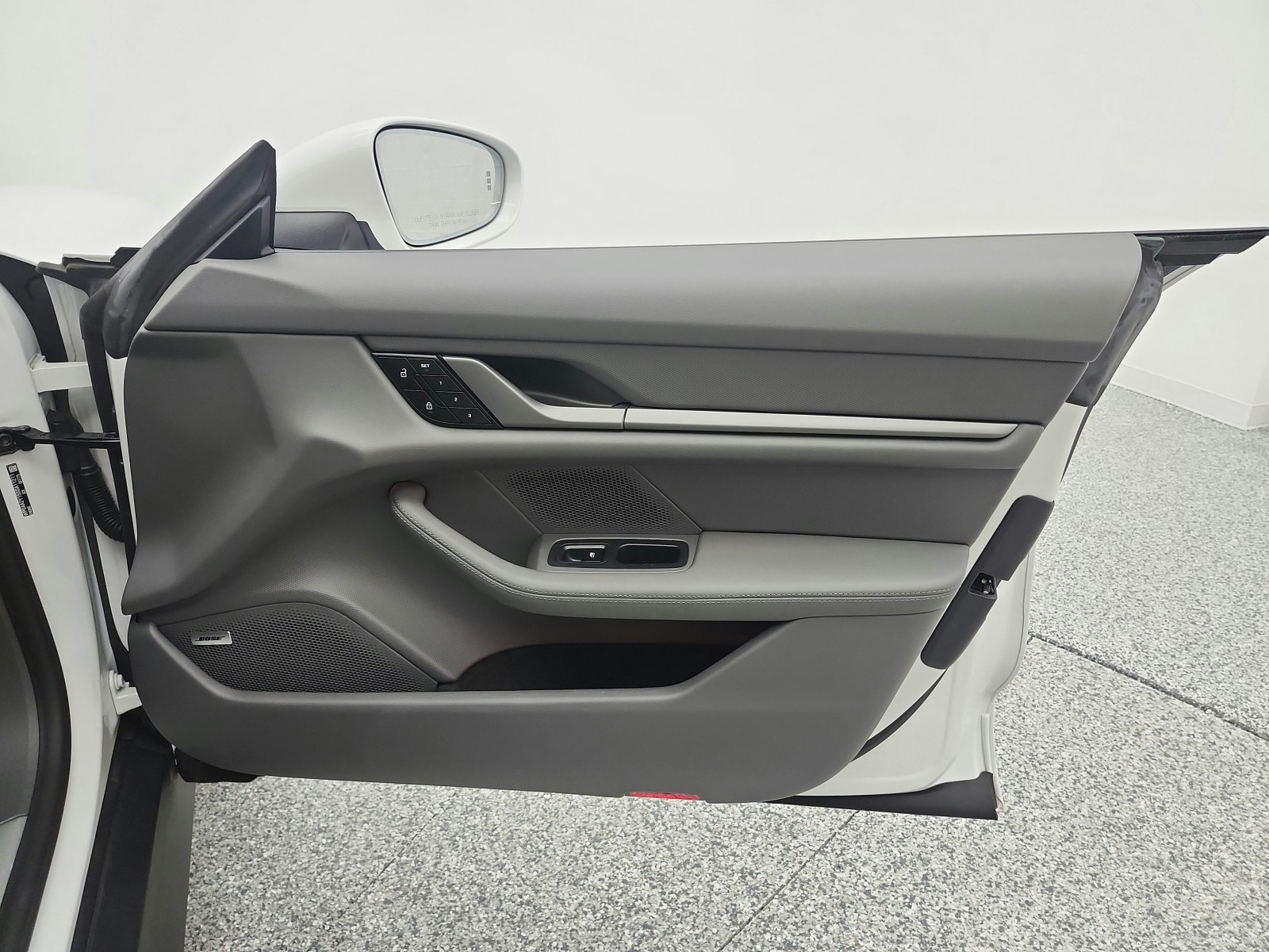 Used 2025 White Porsche RWD image 22