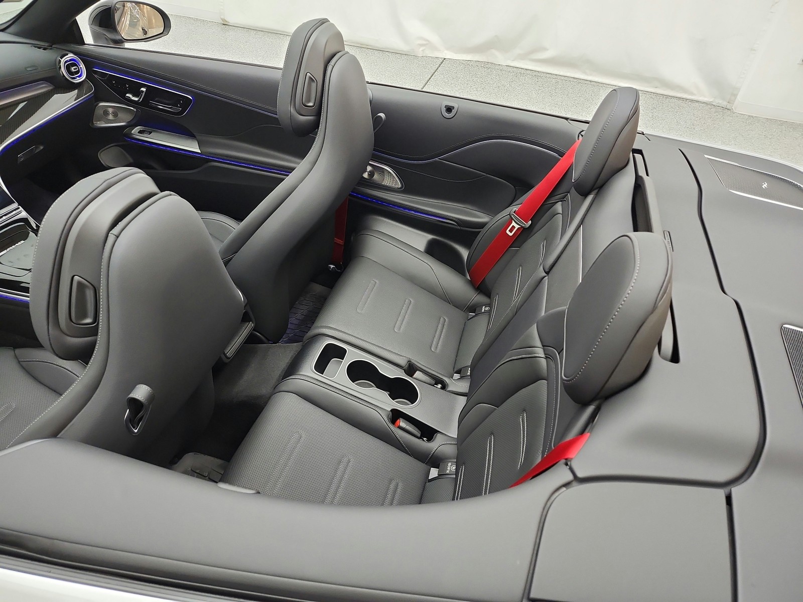 New 2027 ALPINE GREY Mercedes-Benz AMG® CLE 53 4MATIC+ Cabriolet image 11