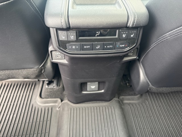 ToyotaGrand Highlander2