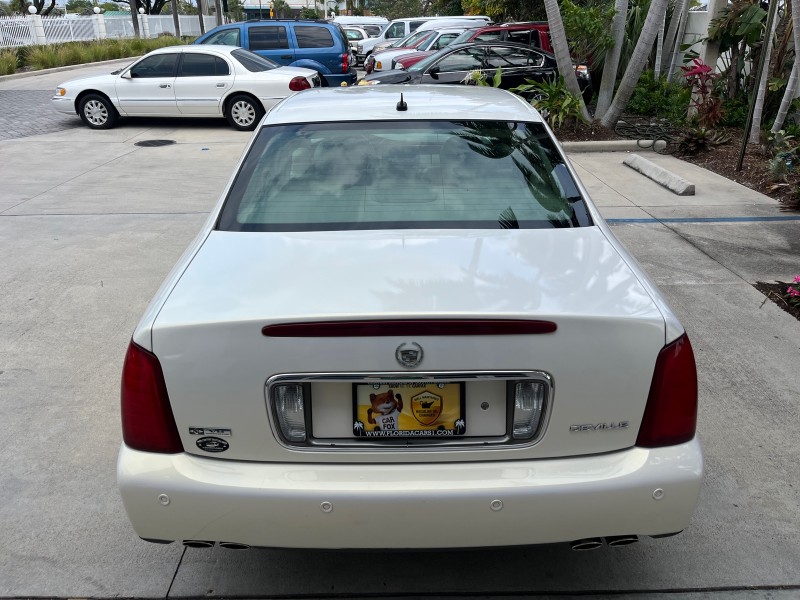 2005 Cadillac DeVille LOW MILES 29,071 in , 