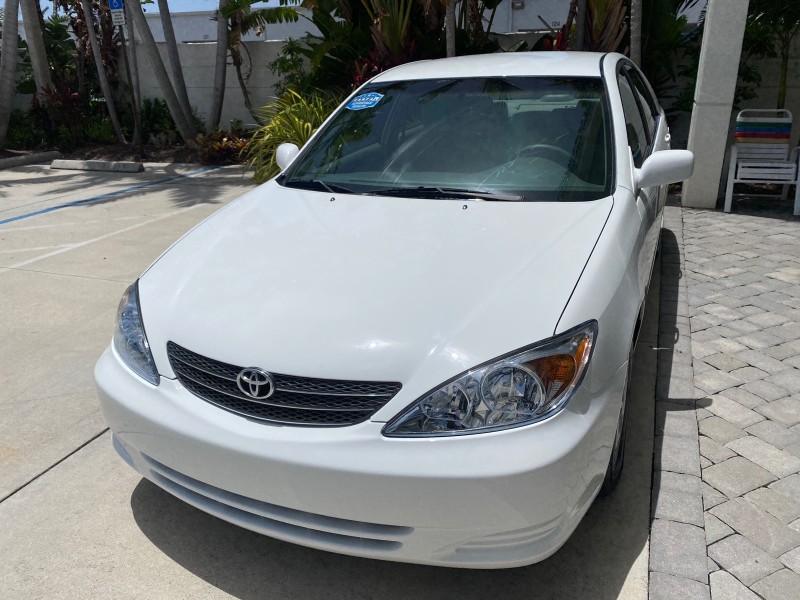 2003 Toyota Camry LE LOW MILES 61,005 in , 