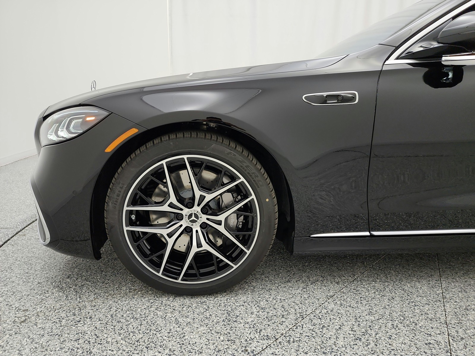 New 2027 Black Mercedes-Benz S 500 4MATIC® Sedan image 13