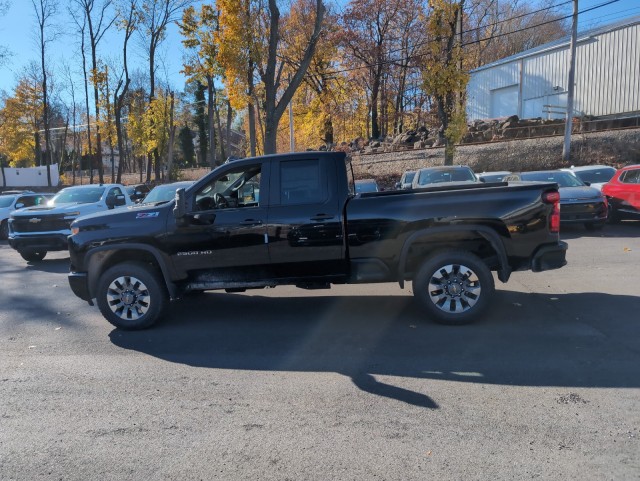 2025 Chevrolet Silverado 2500HD Custom 13