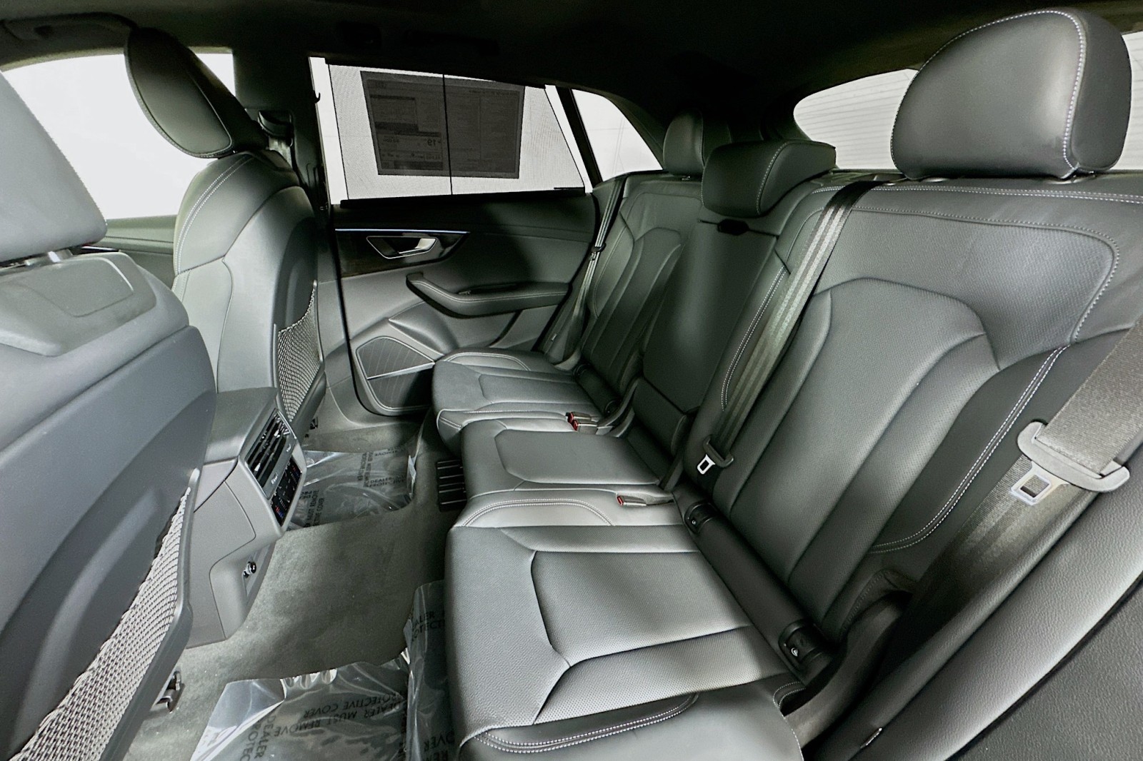 New 2026 Daytona Gray Pearl Effect Audi Prestige image 9