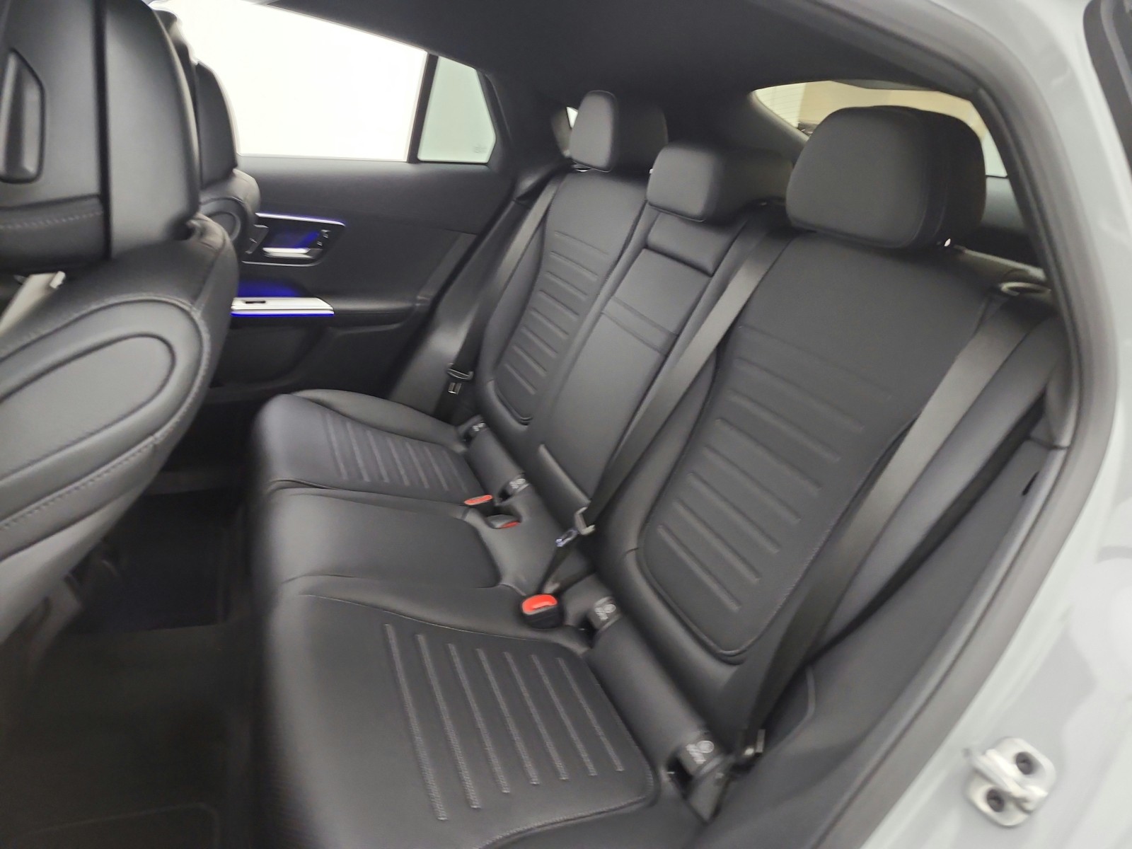 New 2026 MANUFAKTUR Alpine Grey Mercedes-Benz GLC 300 image 19