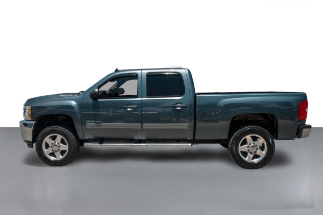 2011 Chevrolet Silverado 2500HD LTZ 11