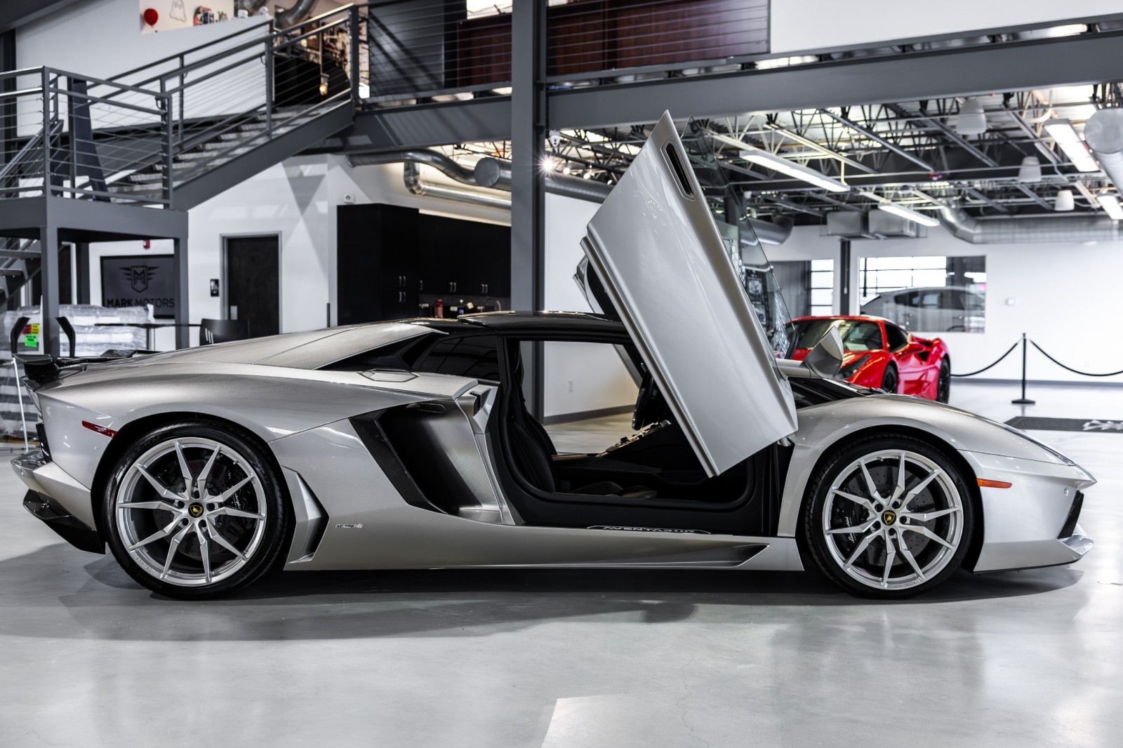 Used Car 2014 Lamborghini Aventador  Roadster - Grigio Antares Metallic - Transparent Engine Bonnet - Sensonum Sound System For Sale Under $440,000 In Boerne, Texas