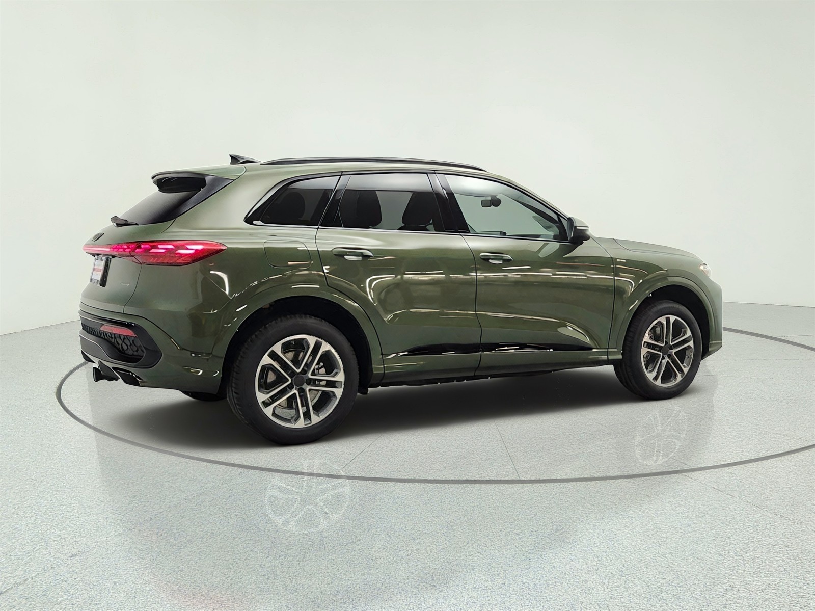 New 2026 District Green Metallic Audi Premium 2.0 TFSI quattro image 5