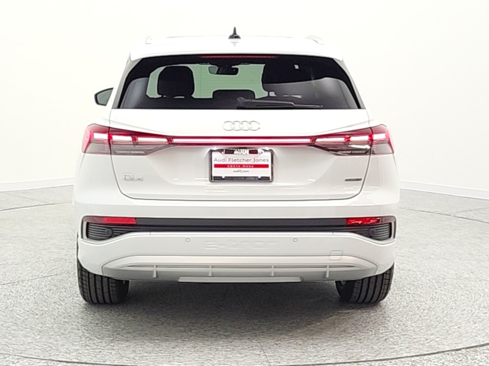 Used 2024 Glacier White Metallic Audi Premium Plus 55 quattro image 6