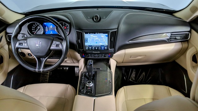 2019 Maserati Levante GranSport 23