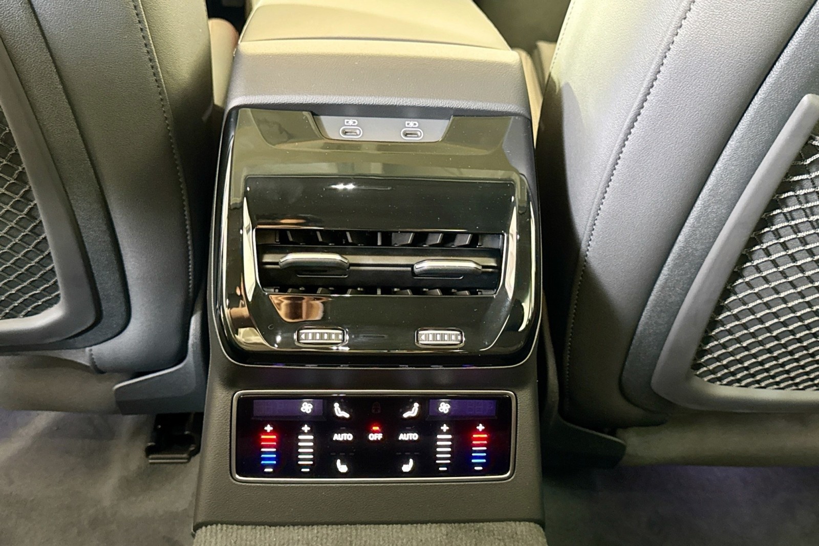 New 2026 DAYTONA GRAY Audi Premium Plus quattro image 21