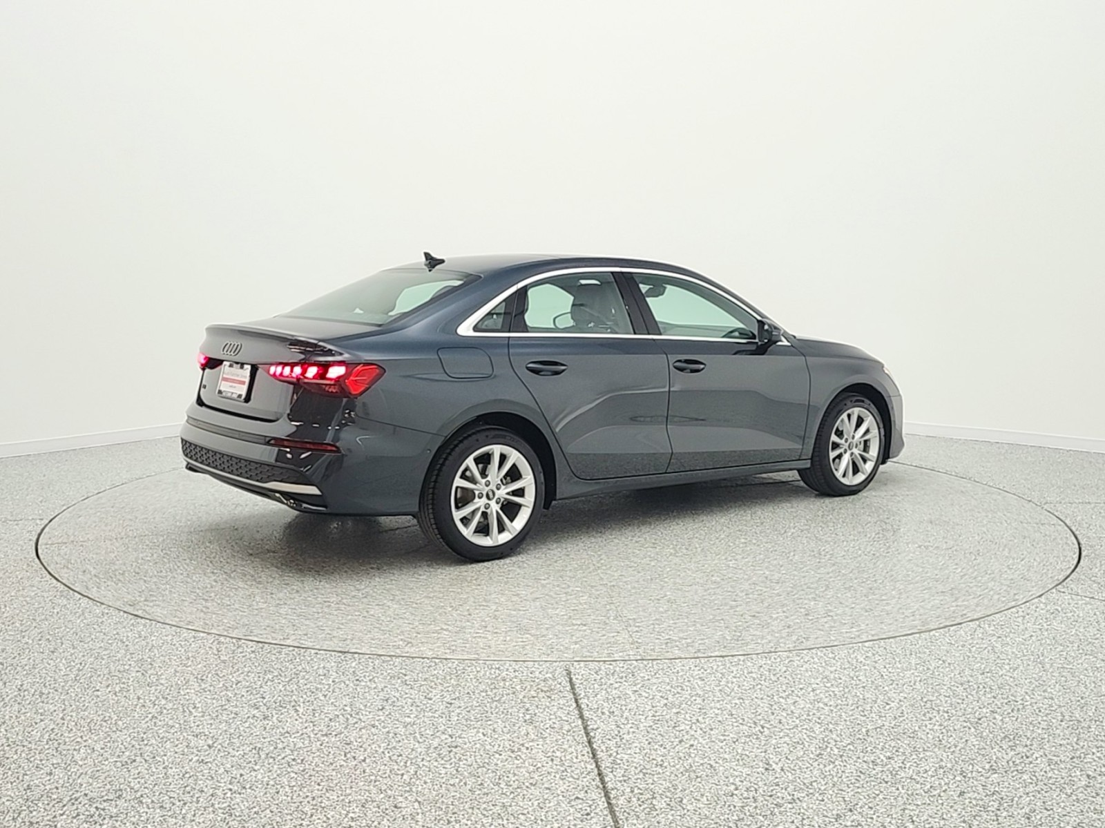 Used 2025 Manhattan Gray Metallic Audi Premium Plus 40 TFSI quattro image 5