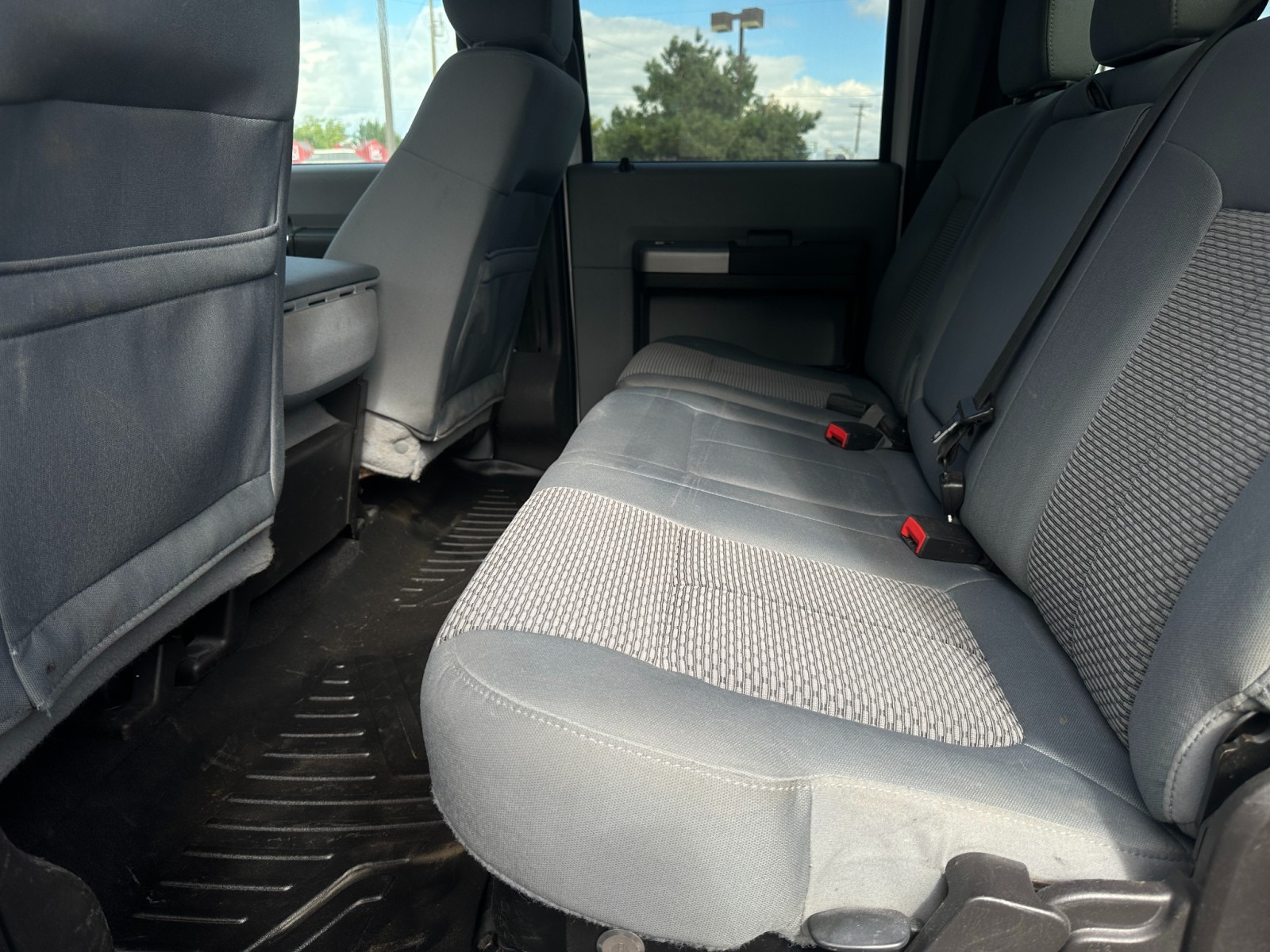 2015 Ford Super Duty F-350 SRW Platinum 28