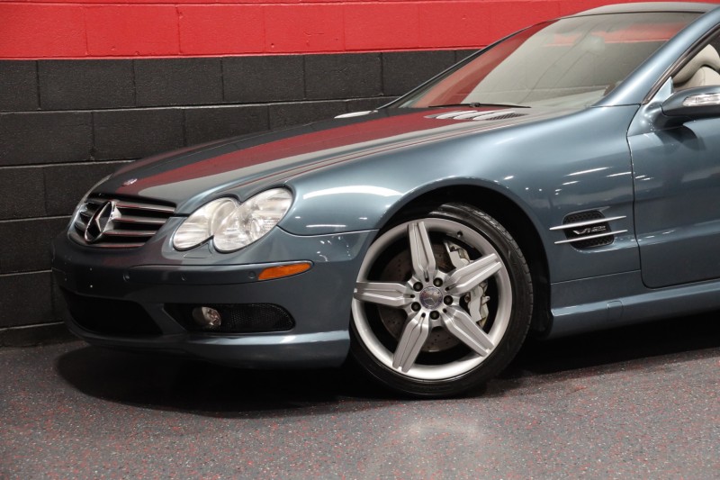 2004 Mercedes-Benz SL600 V12 AMG Sport 2dr Convertible in , 