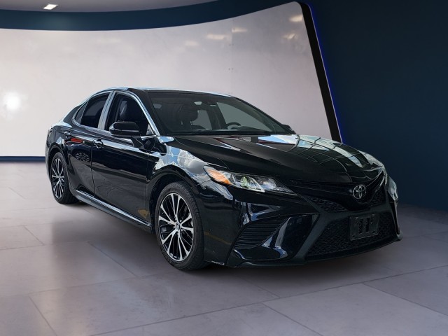 2019 Toyota Camry SE 7