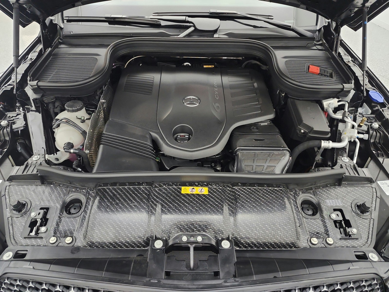 New 2026 Obsidian Black Metallic Mercedes-Benz GLE 450 4MATIC® SUV image 20