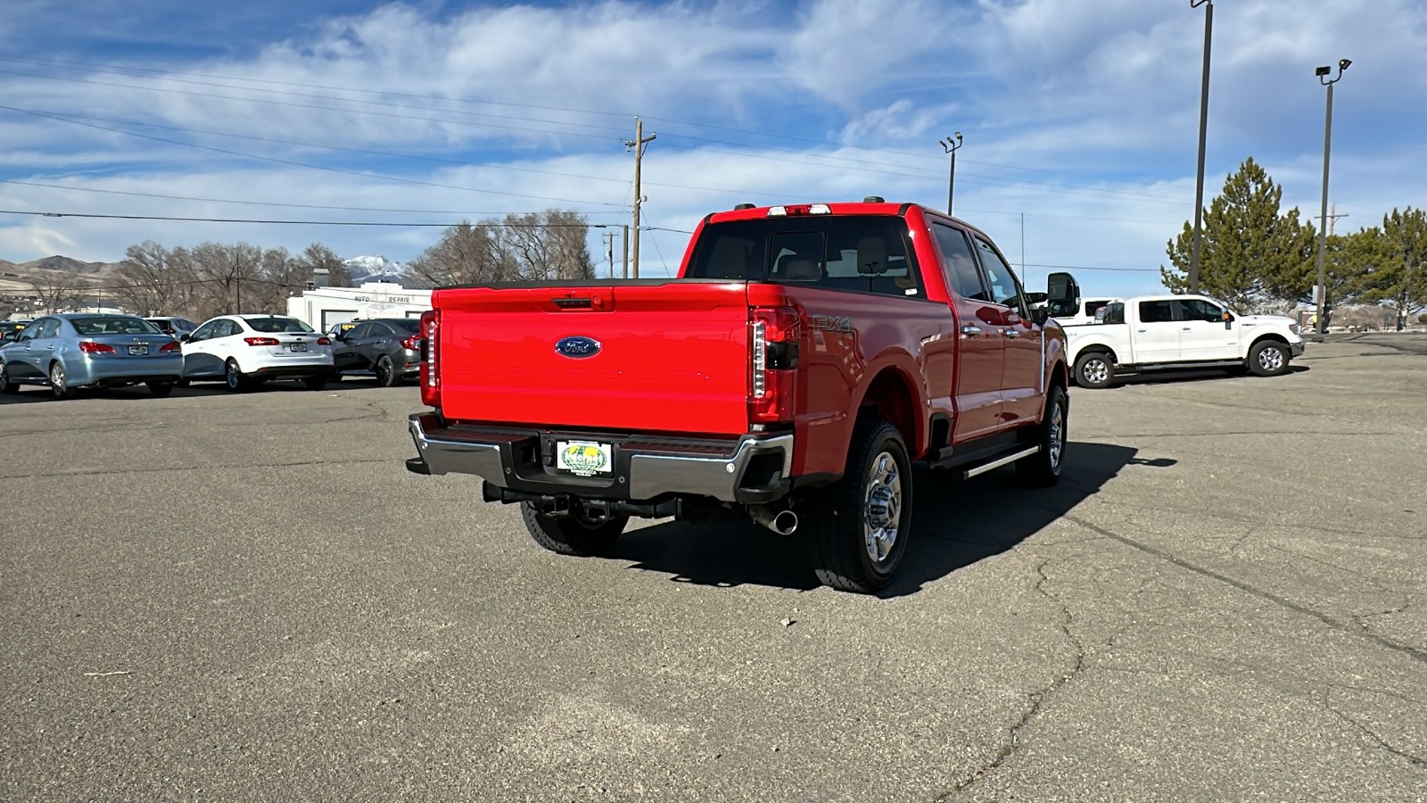 2023 Ford Super Duty F-250 LARIAT GODZILLA 3