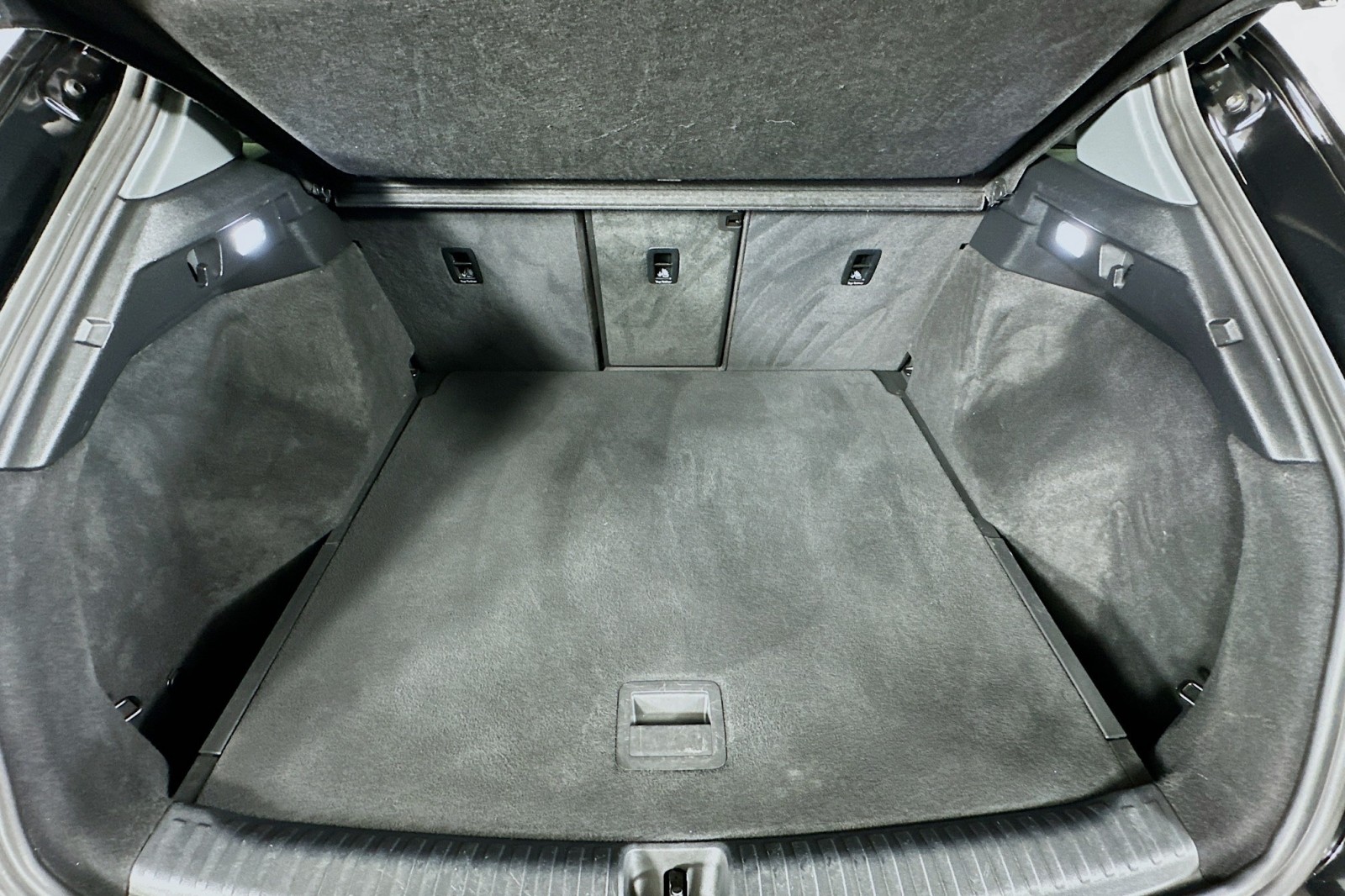 Used 2023 Mythos Black Metallic Audi Premium Plus image 22