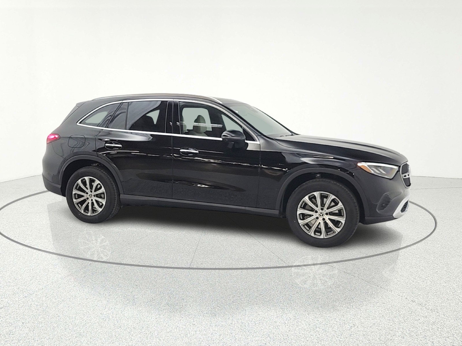 New 2026 Black Mercedes-Benz GLC 300 image 10