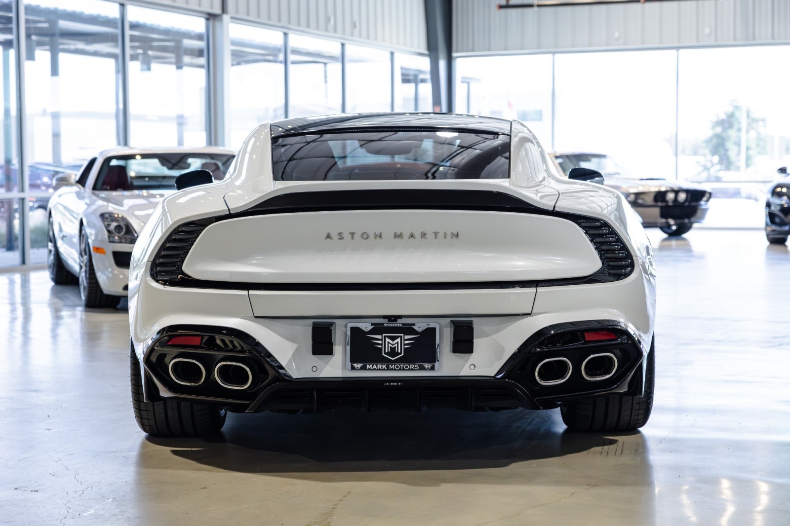 Used Car 2025 Aston Martin Vanquish  For Sale Under $420,000 In Boerne, Texas