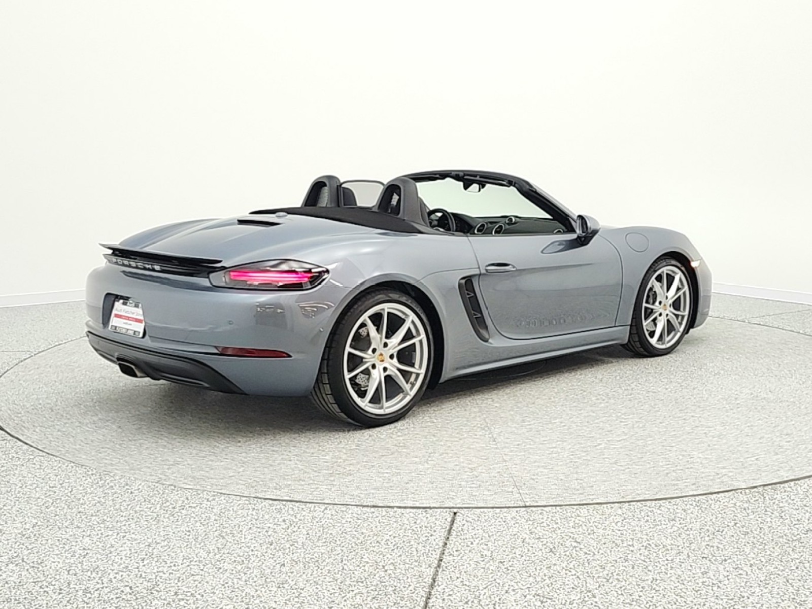 Used 2025 Agate Grey Metallic Porsche Roadster image 5