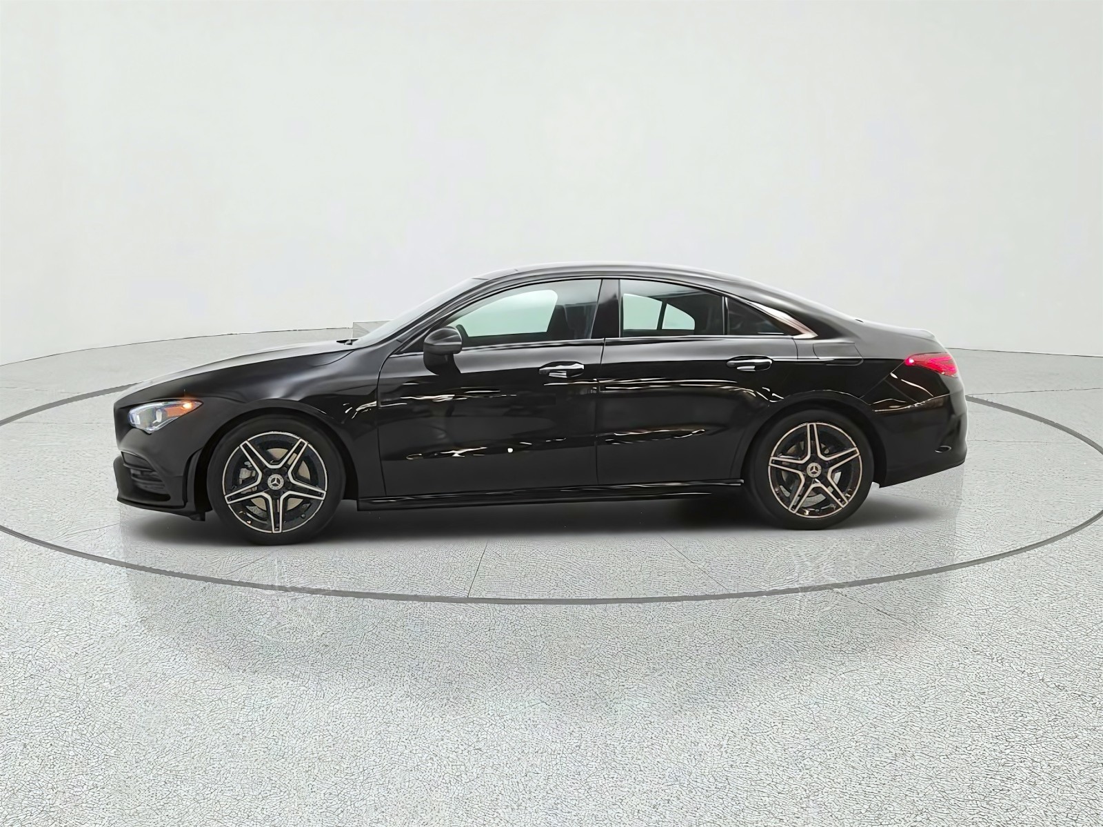 Used 2023 Night Black Mercedes-Benz CLA 250 Coupe image 8