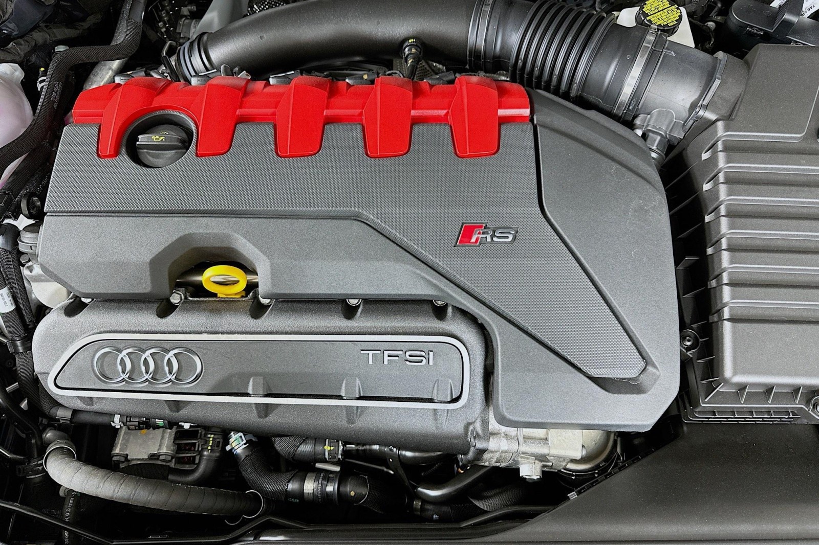 New 2026 Kemora Gray Metallic Audi  image 12