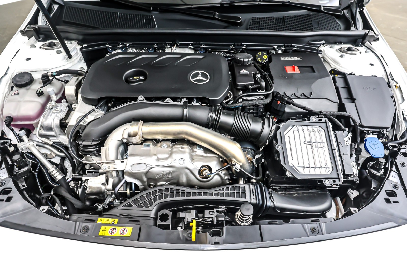 New 2026 Polar White Mercedes-Benz CLA 250 image 11