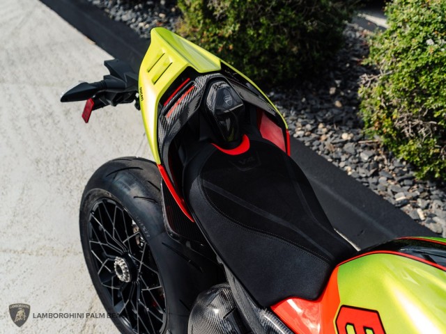 Ducati STREETFIGHTER