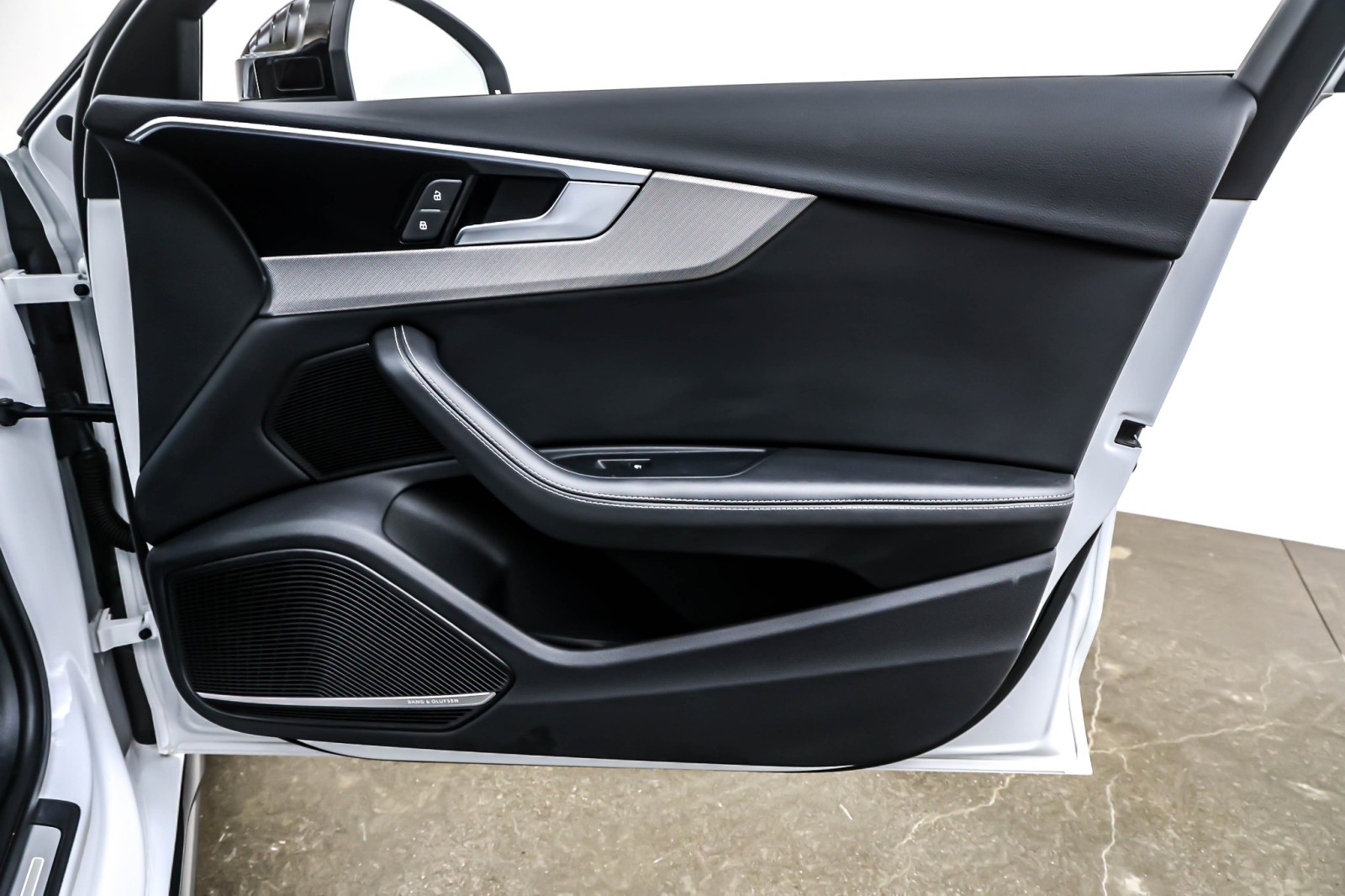 Used 2023 Glacier White Metallic Audi S line Premium Plus 45 TFSI quattro image 22