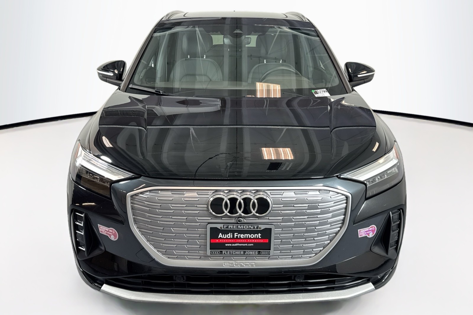 Used 2023 MYTHOS BLACK Audi Premium Plus image 2